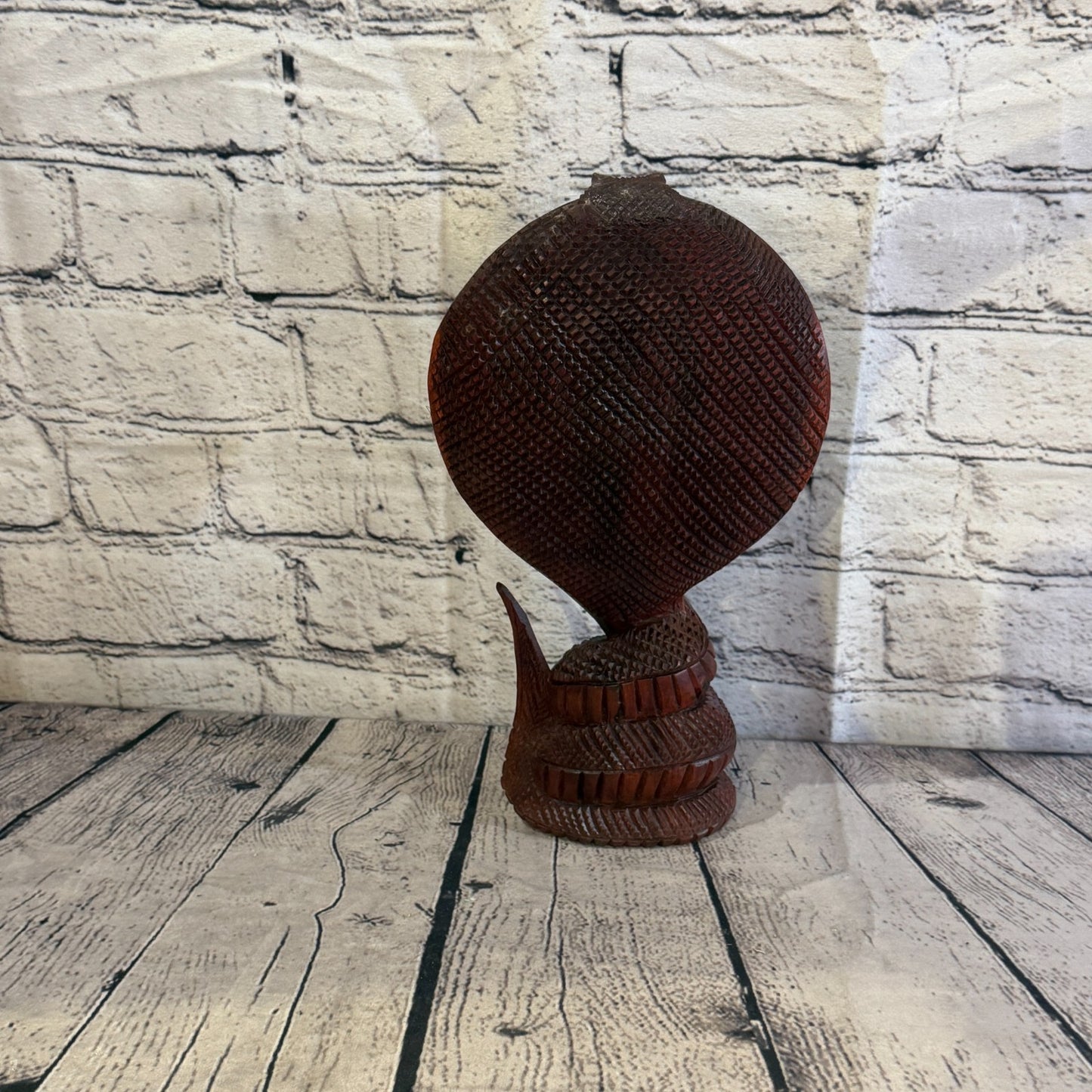 28cm x 15cm Wooden Cobra Exquisite Detailing Snake Ornament Hand Carved4