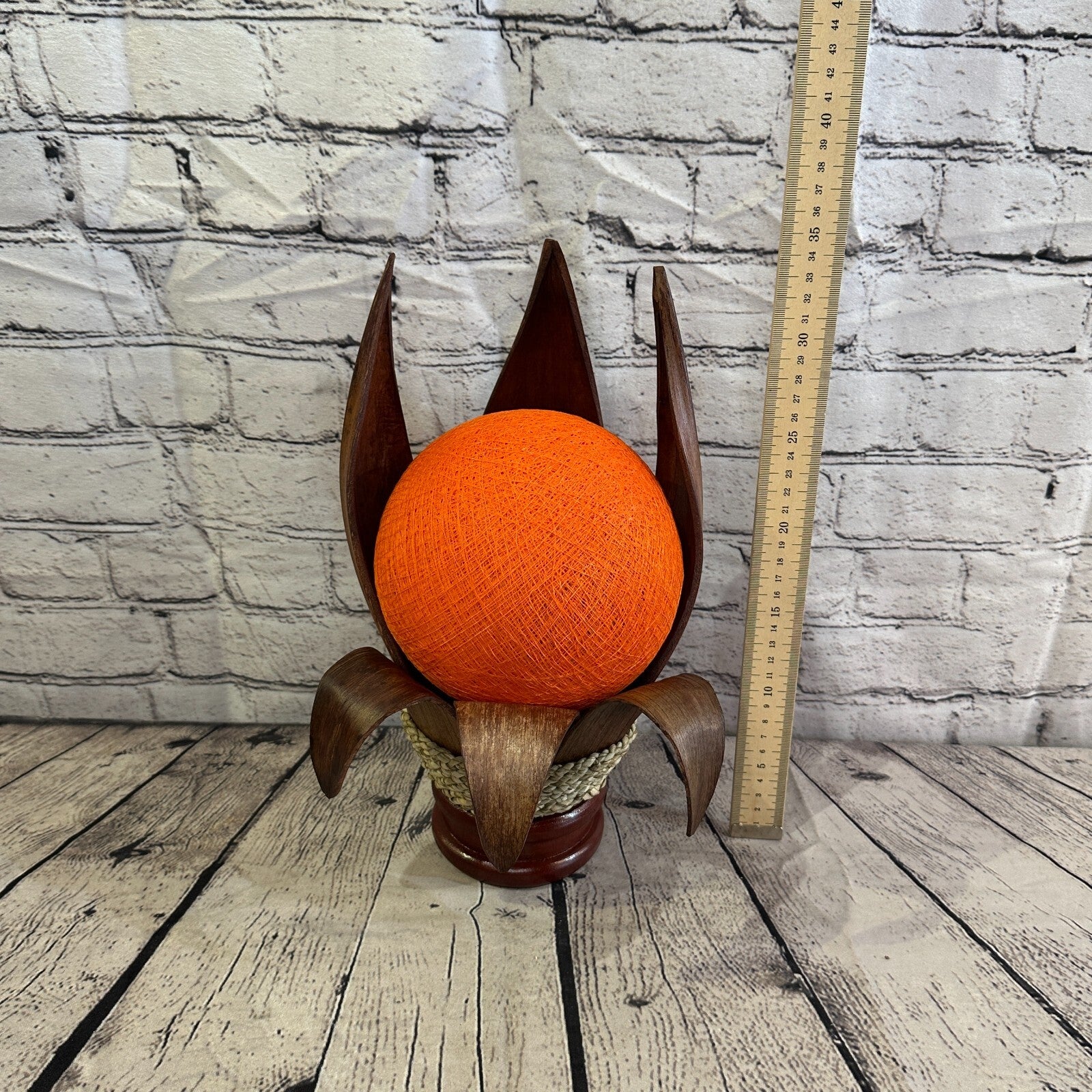 Orange Light Brown Natural 35cm Tall Leaf Lamp Twist LED UK Mains Plug Design 34