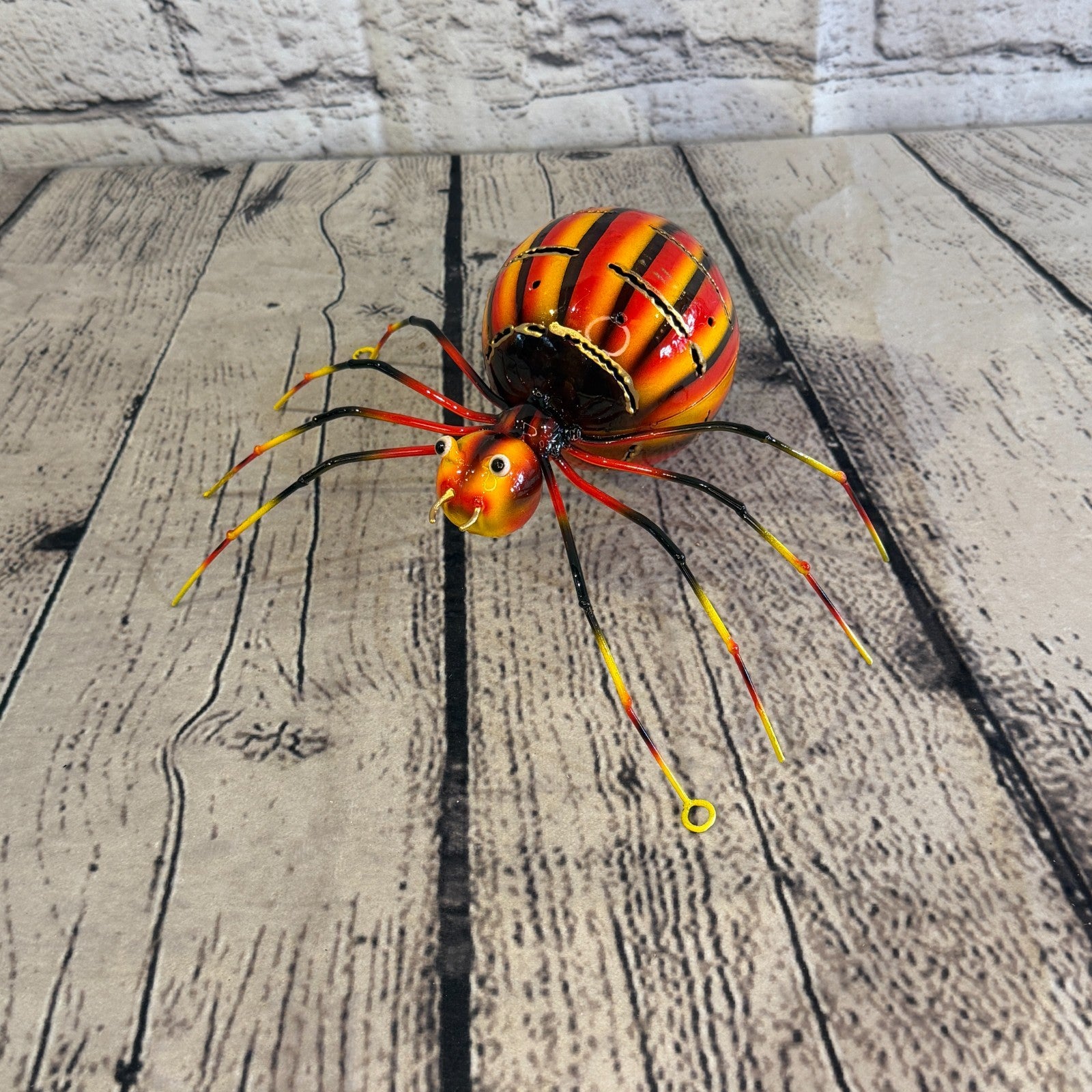 20cm x 15cm Small Colourful Orange Spider Metal Tin Standing Ornament Statue0