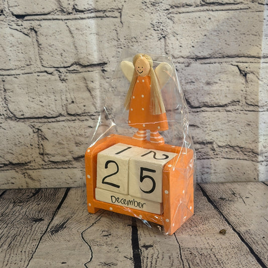 15cm Orange Hand Carved Painted Wooden Angel Block Calendar for Desk Display0