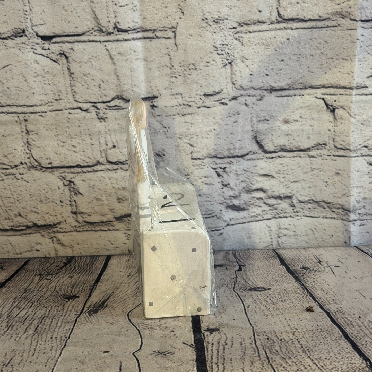 15cm White Hand Carved Painted Wooden Angel Block Calendar for Desk Display3