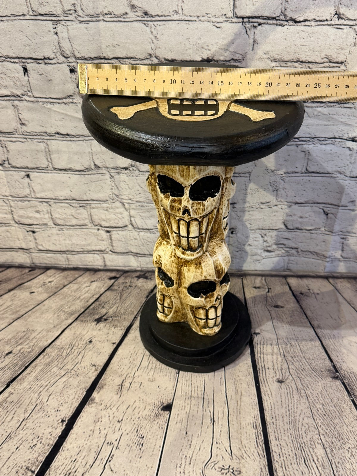 40cm x 25cm Skull Tower Round Wooden Coffee Table Bar Restaurant Garden Pub4