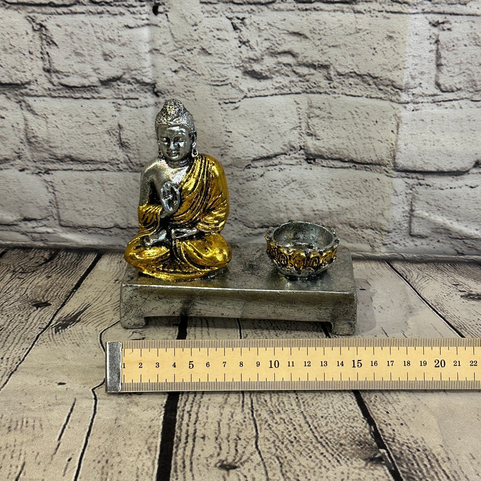 Silver And Gold 15cm x 15cm Thai Buddha Tea Light Holder Statue Resin Hindu7
