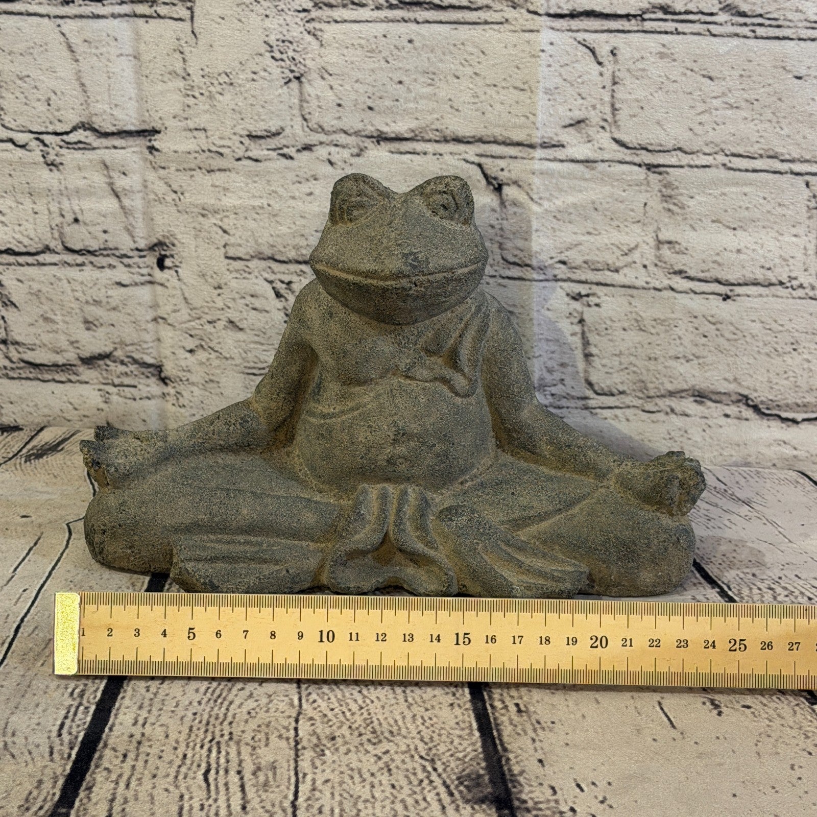 Sitting Frog Meditative Stone Garden 25cm x 15cm Ornament Indoor Statue Hindu6