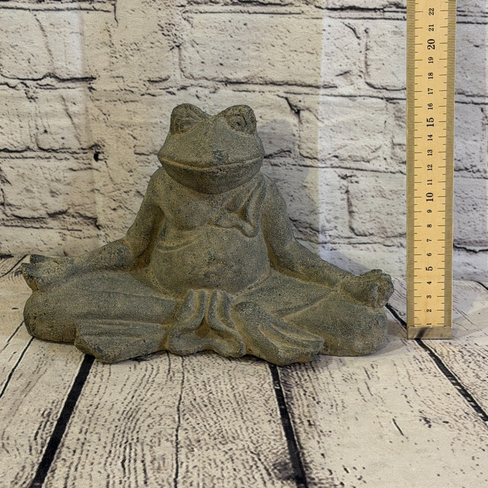 Sitting Frog Meditative Stone Garden 25cm x 15cm Ornament Indoor Statue Hindu5