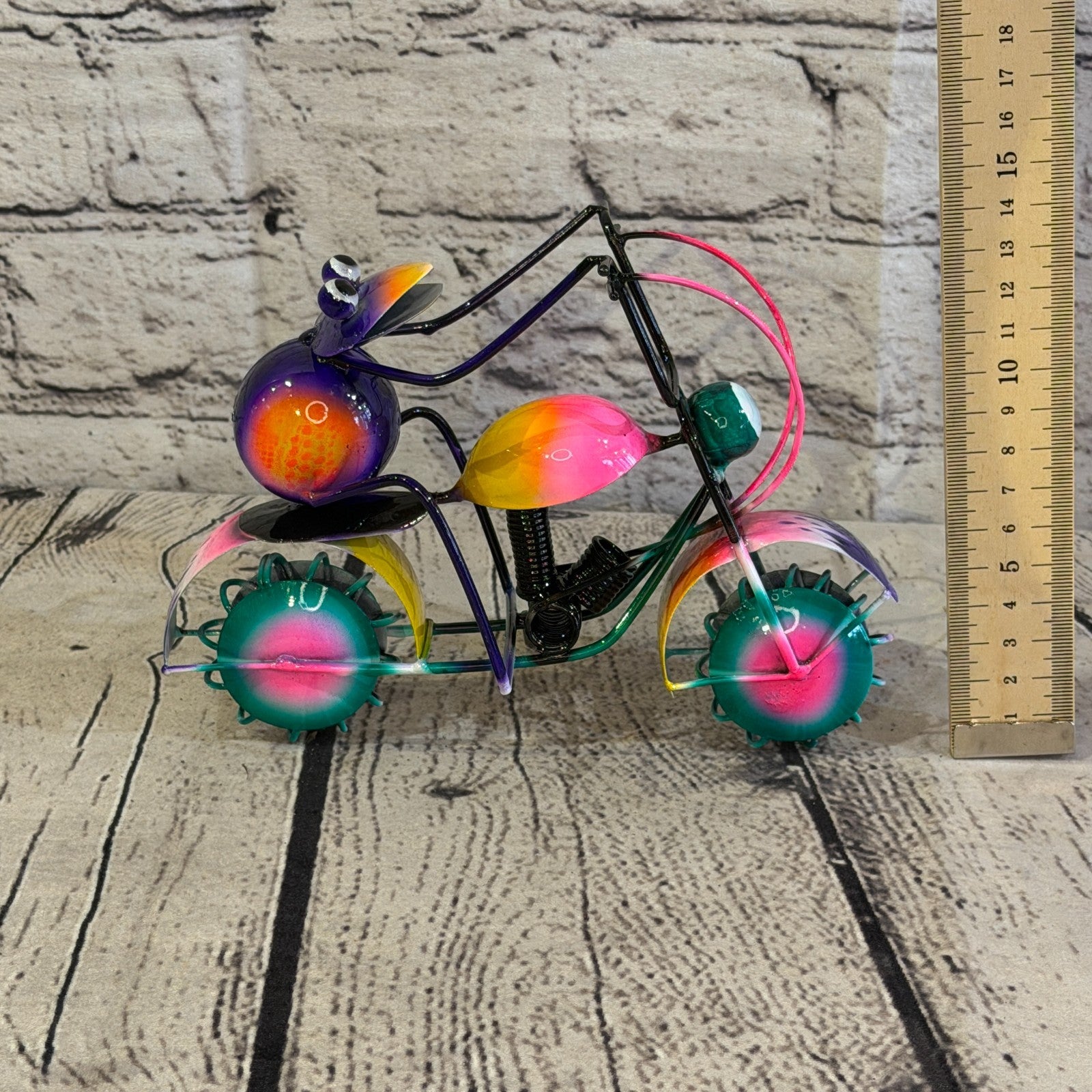18cm x 15cm Frog Riding Motorbike Purple Metal Tin Wall Hanging Ornament Statue5