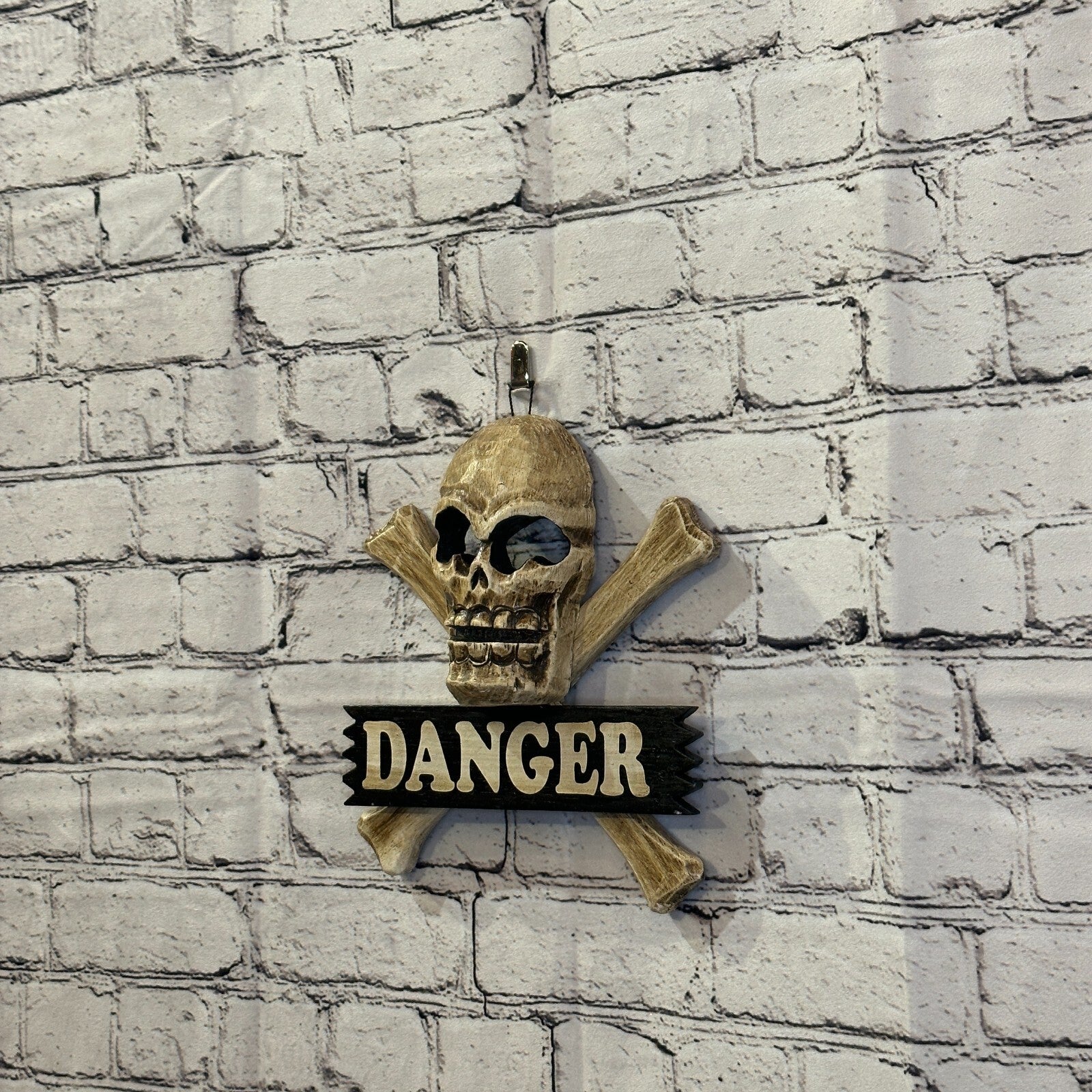 Skull & Crossbones Danger Pirate Sign Door Plaque 20cm x 20cm Handmade Wood1