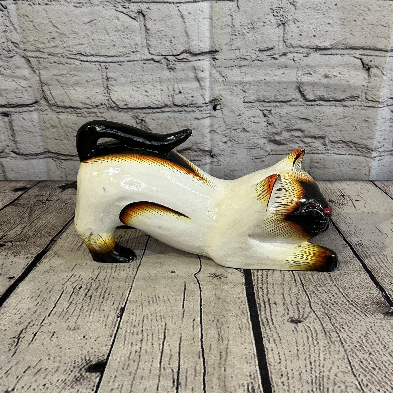 22cm x 14cm Siamese Style Painted Wooden Hand Carved Stretching Cat Wooden3