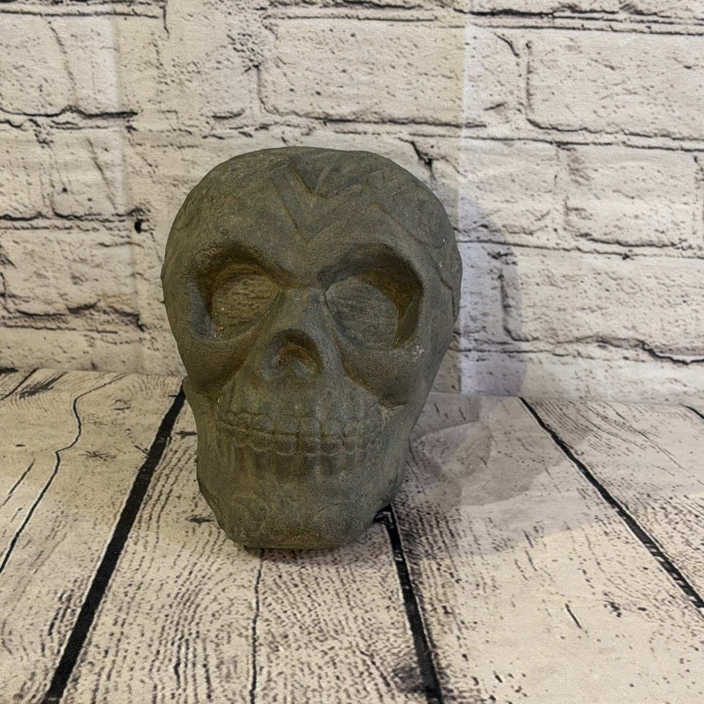 Celtic Knot Skull Stone Garden 20cm x 15cm Ornament Indoor Statue Hindu1