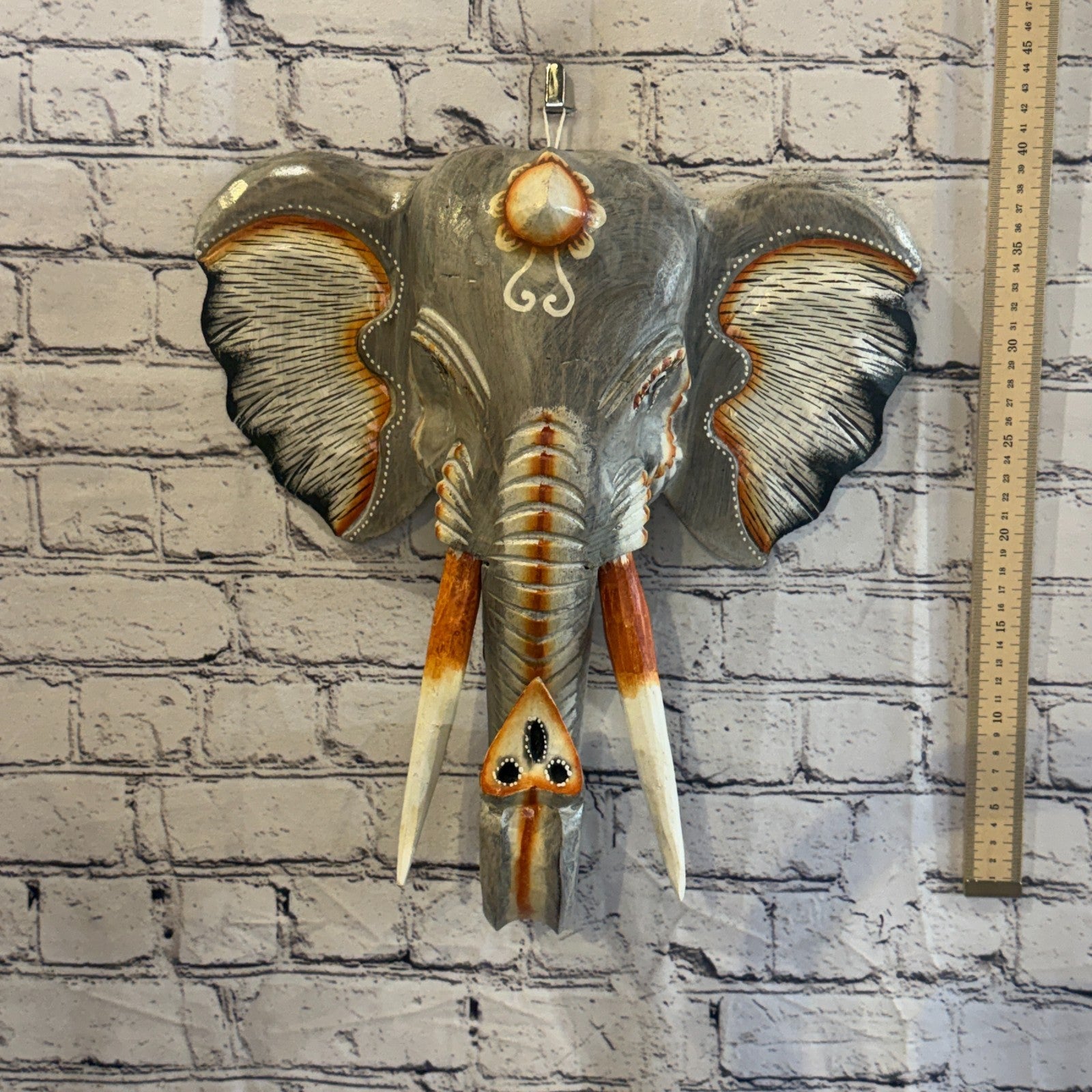 40cm x 35cm Grey Light Painted Wood Elephant Head Wall Mounted Art Shabby4