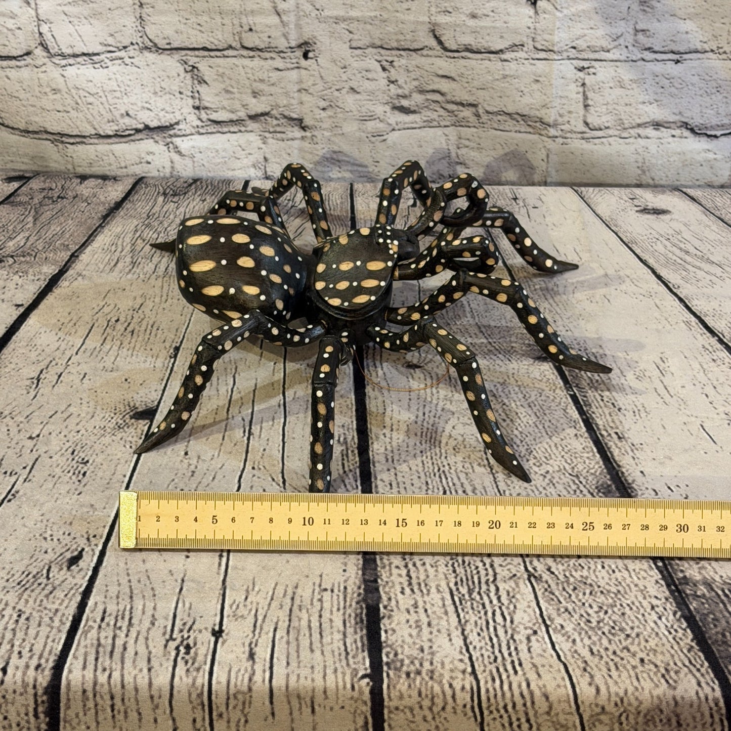 30cm x 25cm Brown Spots Wooden Spider Carving Hand Walking Tarantula Statue10