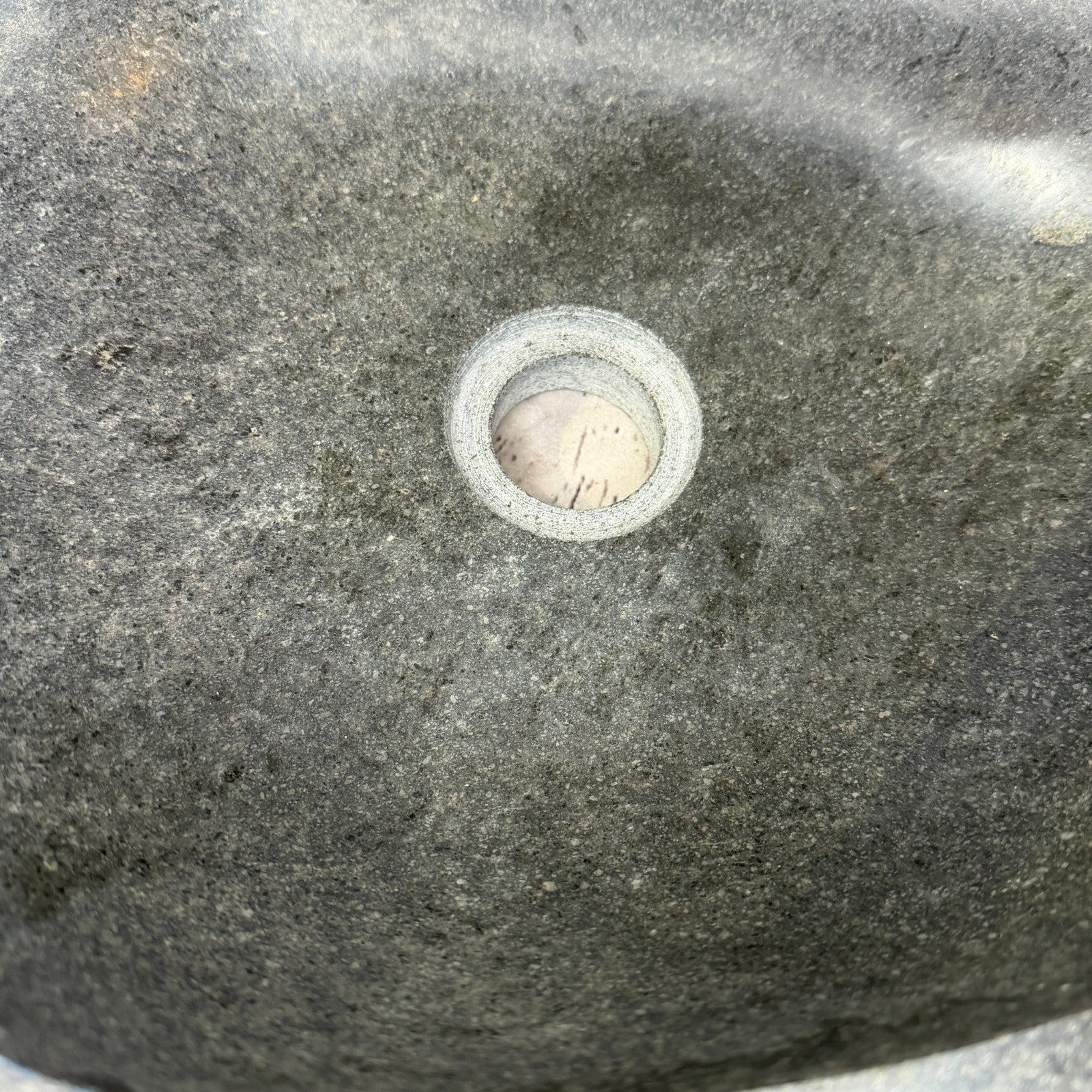 40cm x 32cm Wash Basin Bathroom Counter Top Washing River Stone Bowl Sink No 169