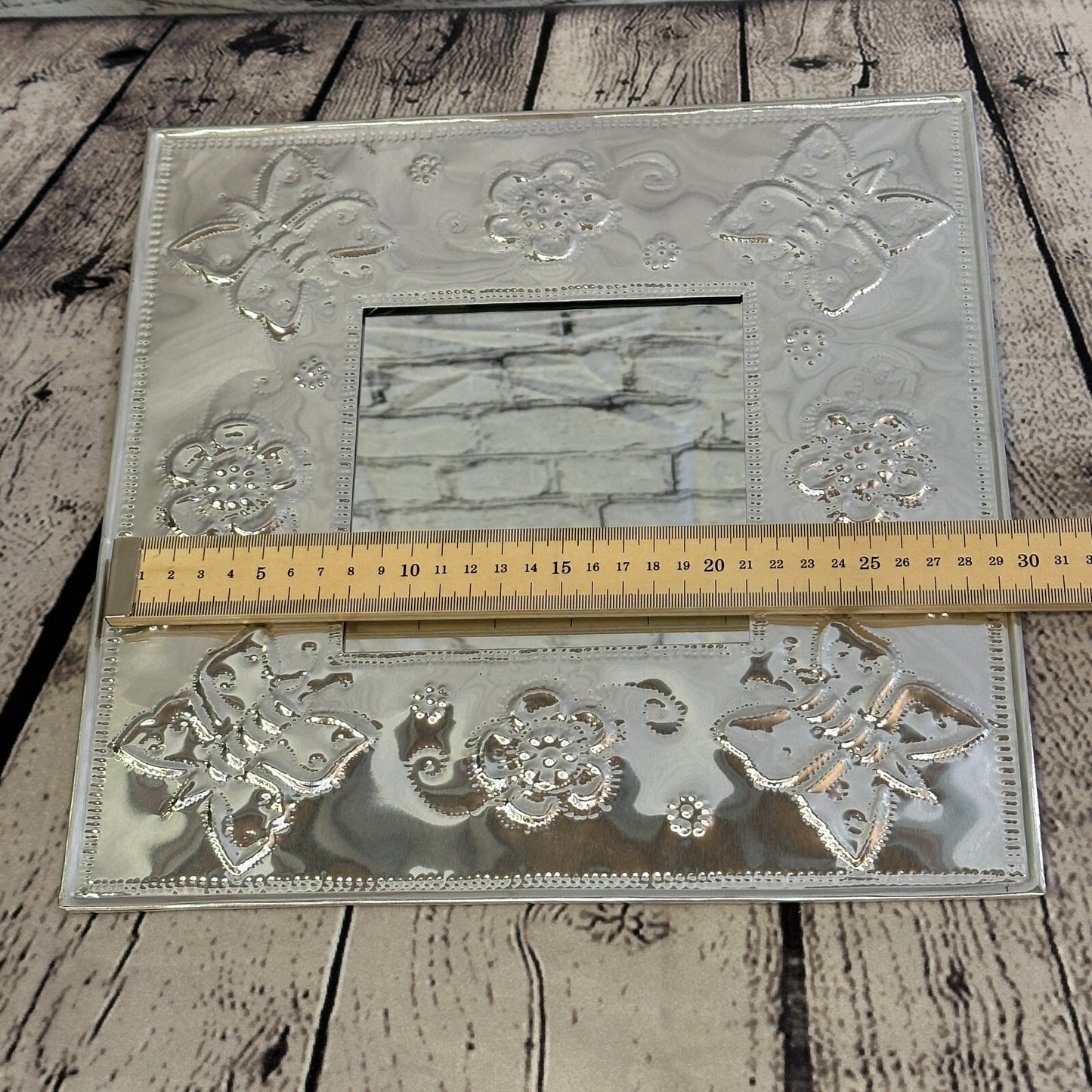 30cm Aluminium Stamped Square Butterfly Mirror Wall Hangings for Home Decoration3