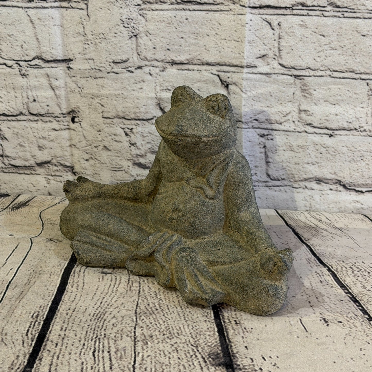 Sitting Frog Meditative Stone Garden 25cm x 15cm Ornament Indoor Statue Hindu0