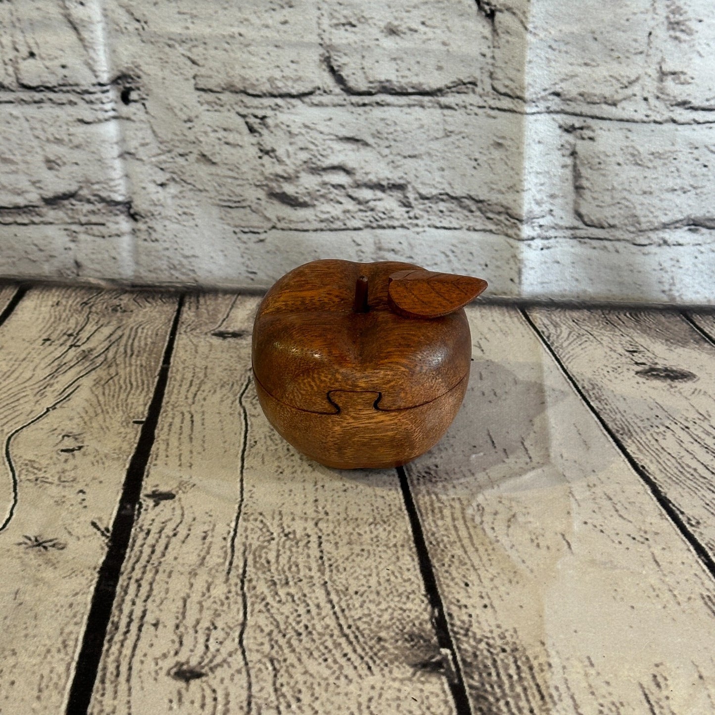 Carved Apple Stem Leaf 4 Bit Wooden Puzzle Box Secret Box Magic Trinket Handmade0