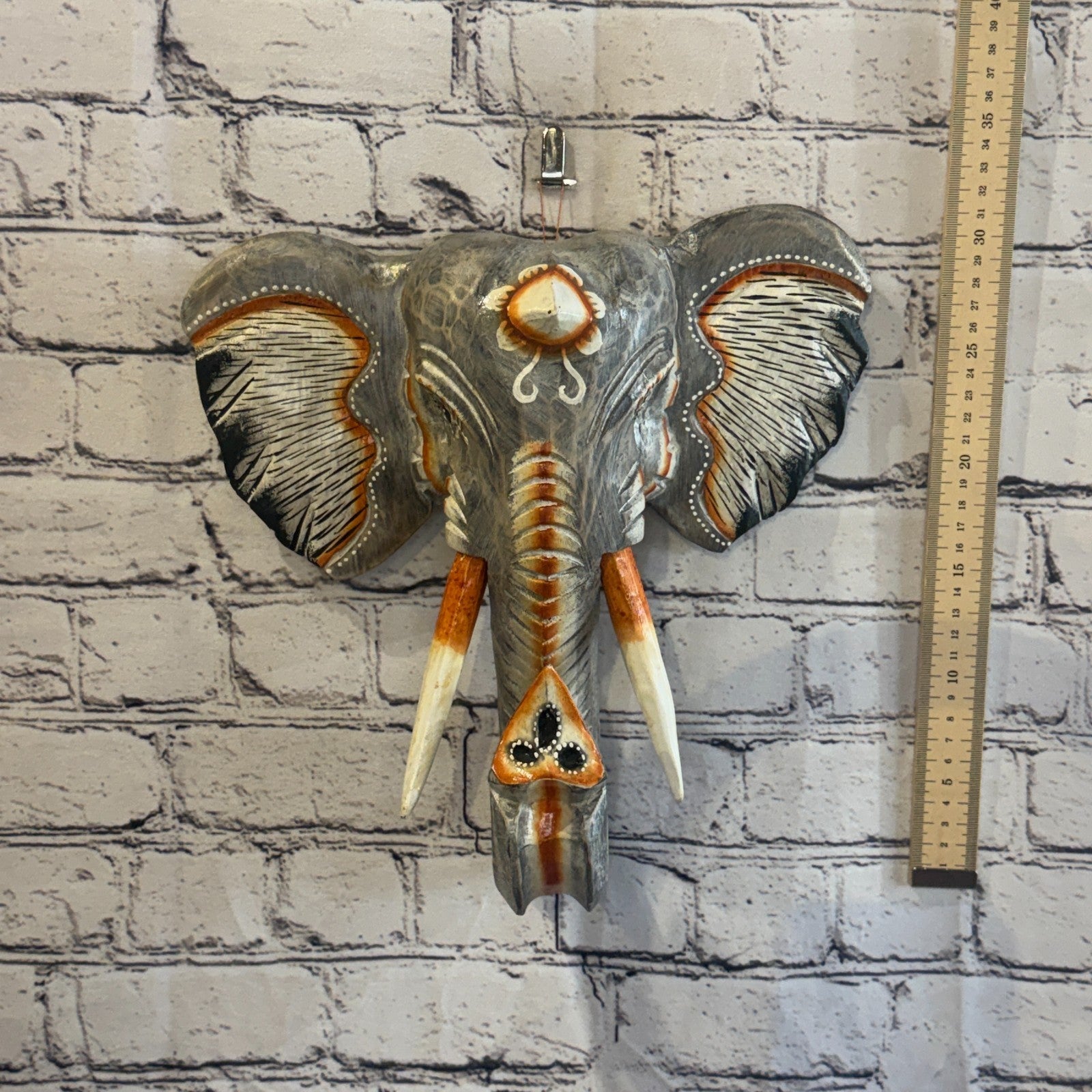 30cm x 30cm Grey Light Painted Wood Elephant Head Wall Mounted Art Shabby4