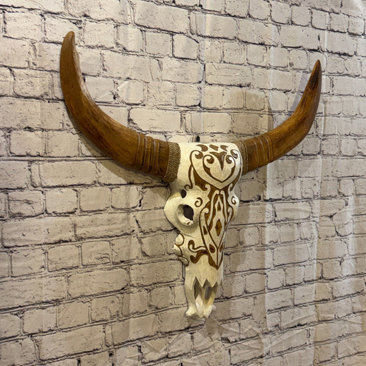 60cm x 60cm White Light Painted Wood Cow Skull Head Wall Mounted Art Shabby0