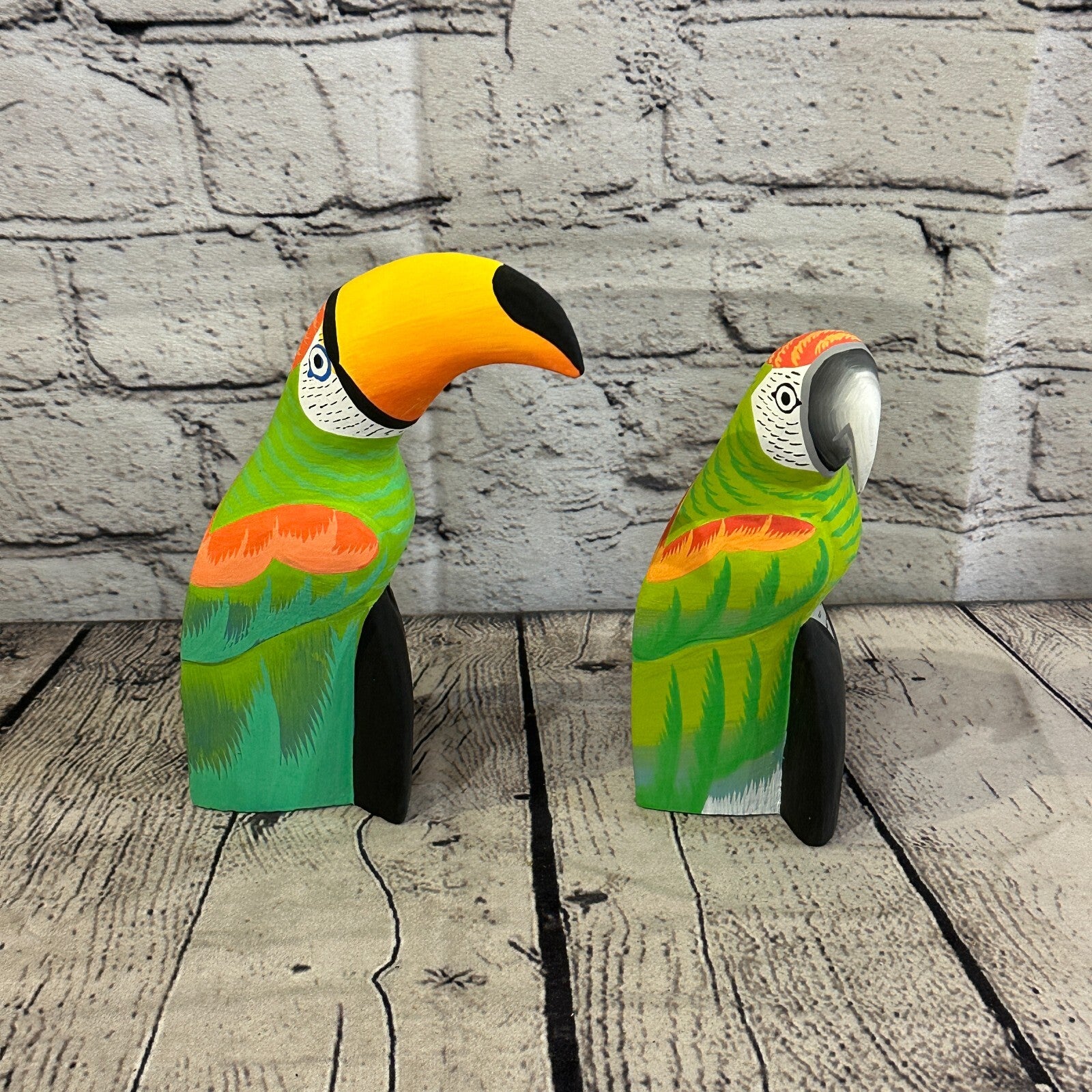 20cm Green Parrot Bird Ornament Statue Fair Trade Hand Made Carved Wood10