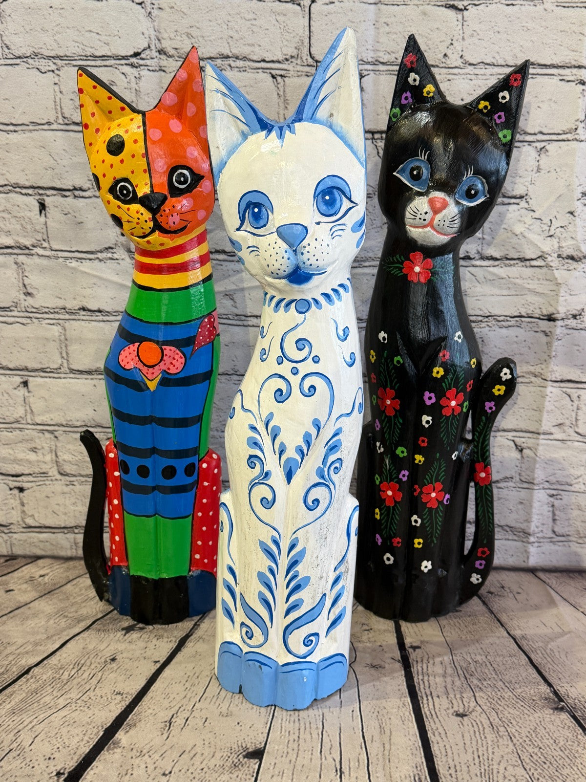 40cm Blue White Flower Wooden Shabby Cat Statue Ornament Fair Trade Handcarved9