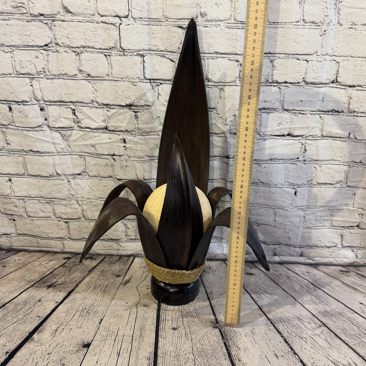 White Light Brown Natural 55cm Tall Leaf Lamp Twist LED UK Mains Plug Design 15