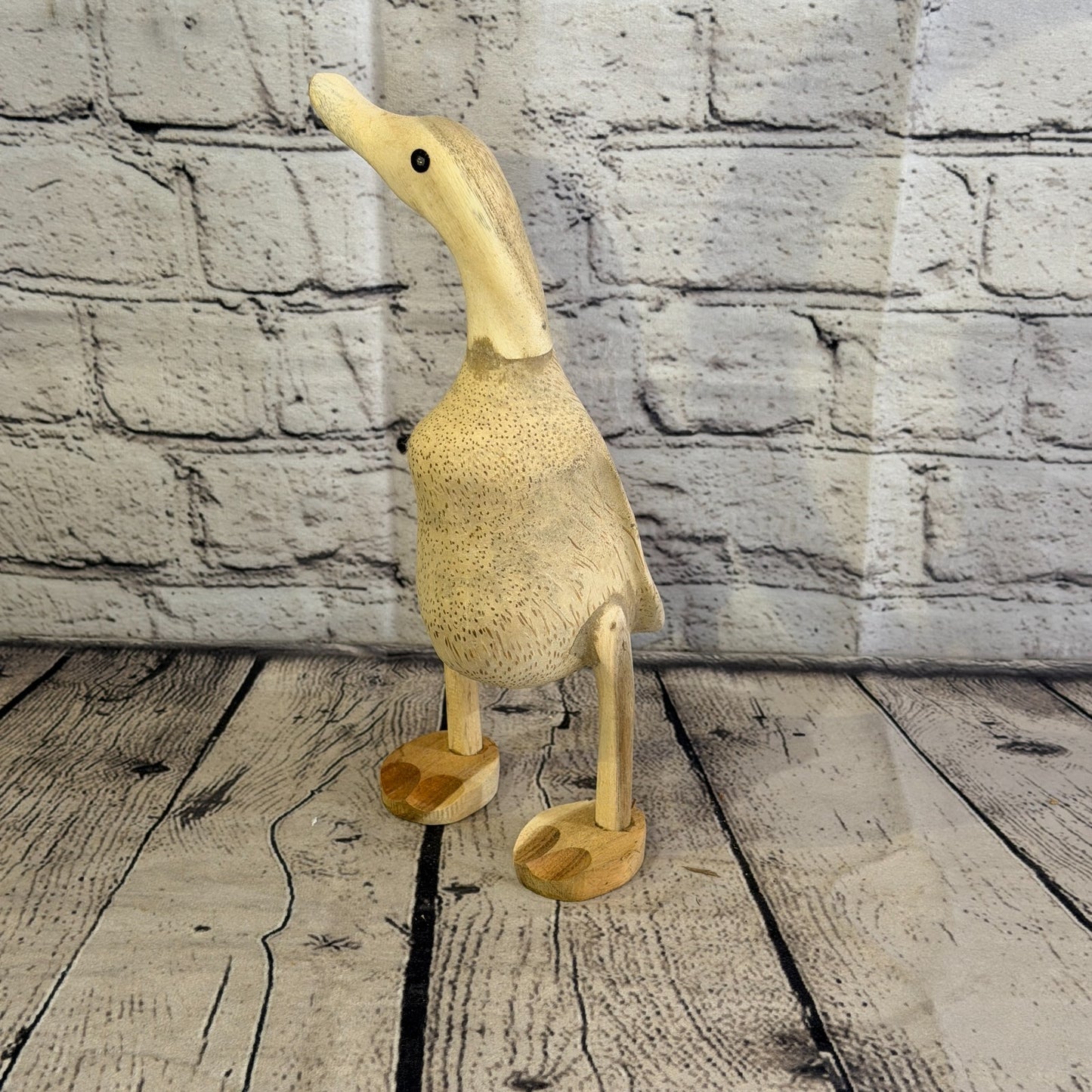 Looking Right 25cm Tall Wooden Smooth Duckling Baby Duck Bamboo Root Fairtrade0