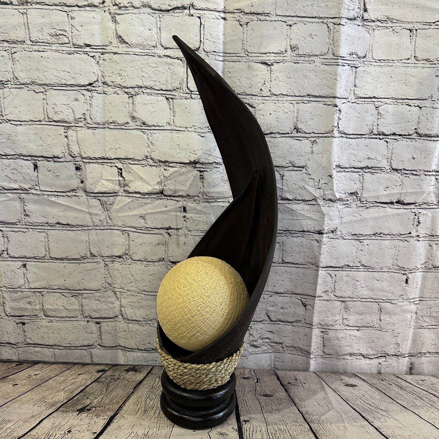 White Dark Brown Natural 60cm Tall Leaf Lamp Twist LED UK Mains Plug Design 41