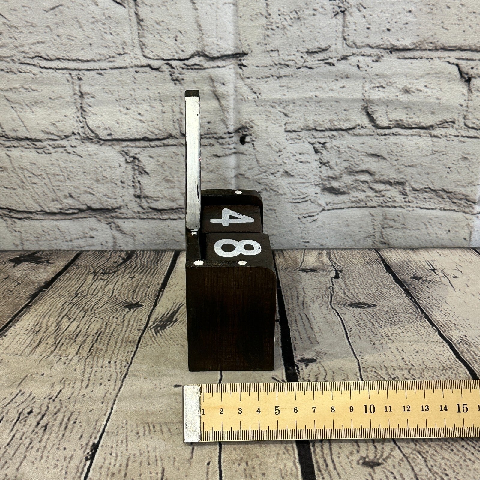 15cm Brown Sun Moon Vintage Style Wooden Perpetual Eternal Calendar Blocks Day8
