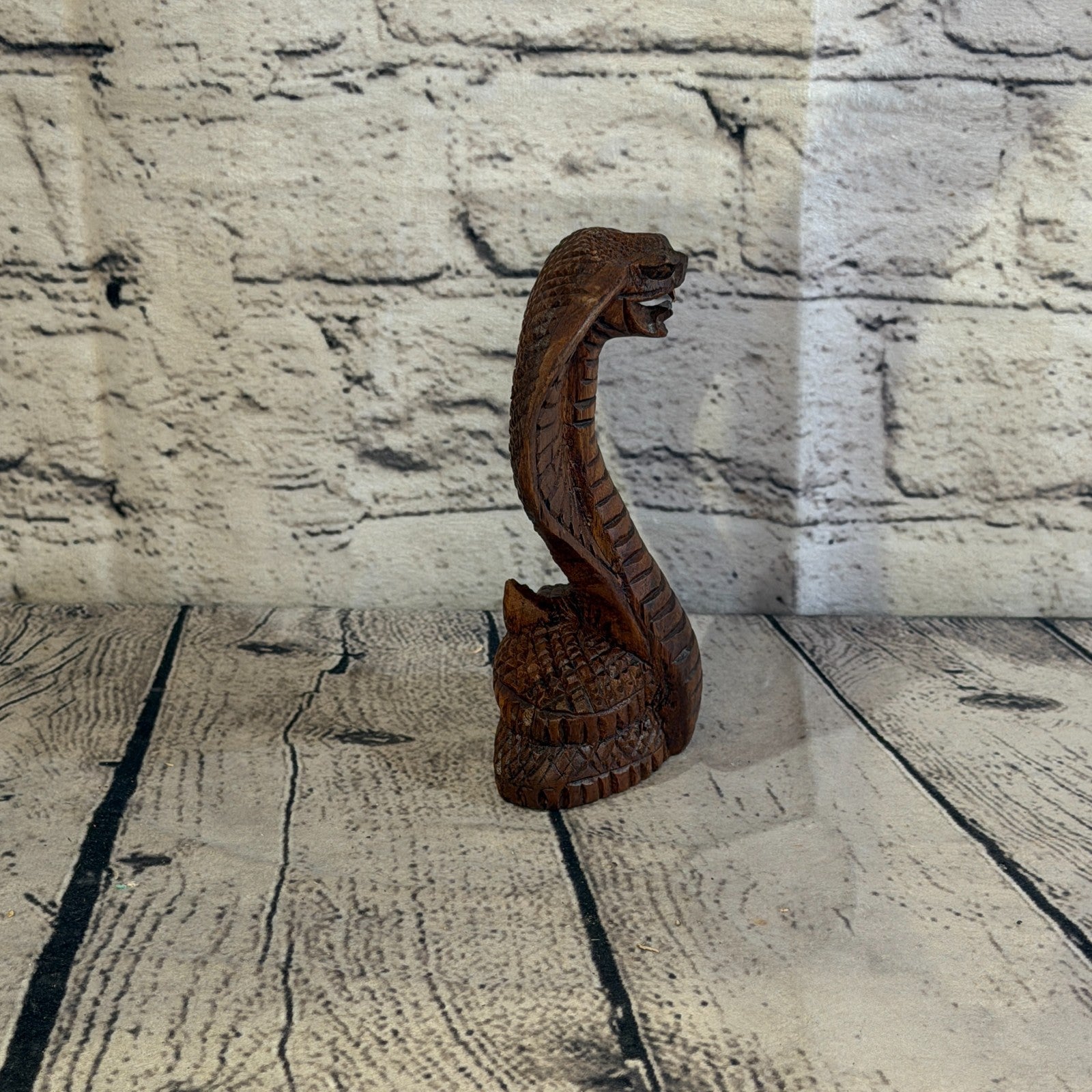 12cm x 8cm Wooden Cobra Exquisite Detailing Snake Ornament Hand Carved3