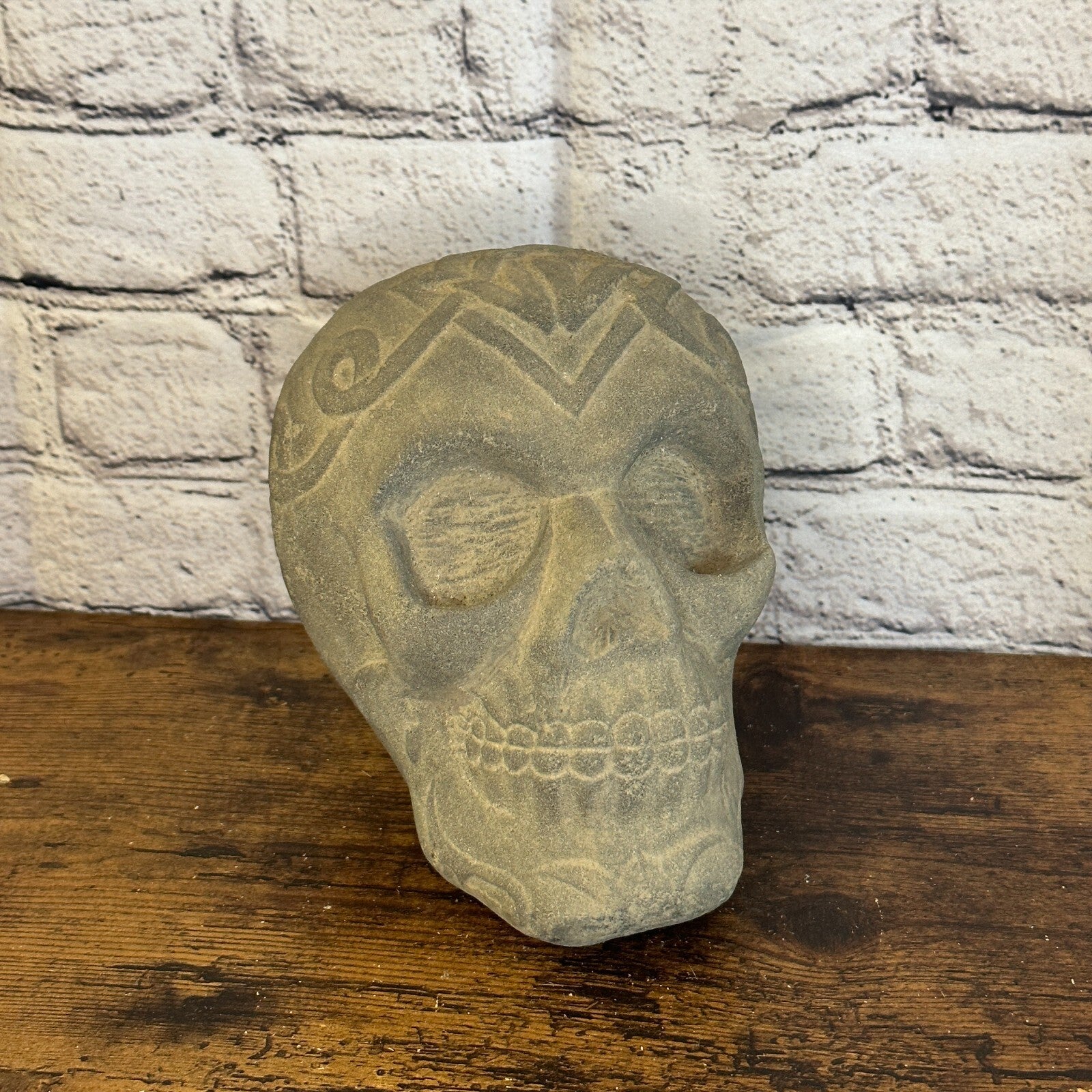 Skull Celtic Knot Pattern Stone Garden 20cm Ornament Outdoor Indoor Statue Hindu0