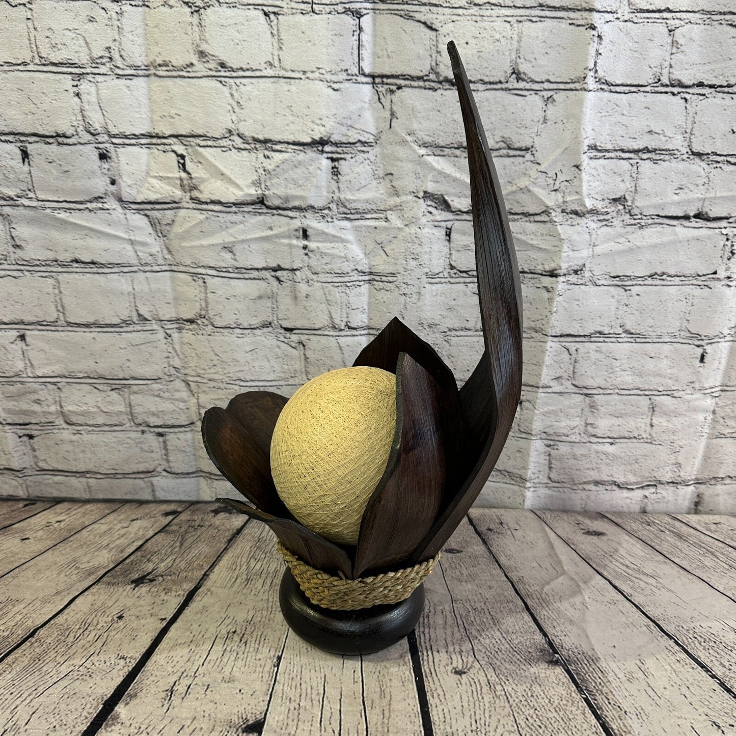 White Brown Leaf Natural 45cm Tall Leaf Lamp Twist LED UK Mains Plug Design 72