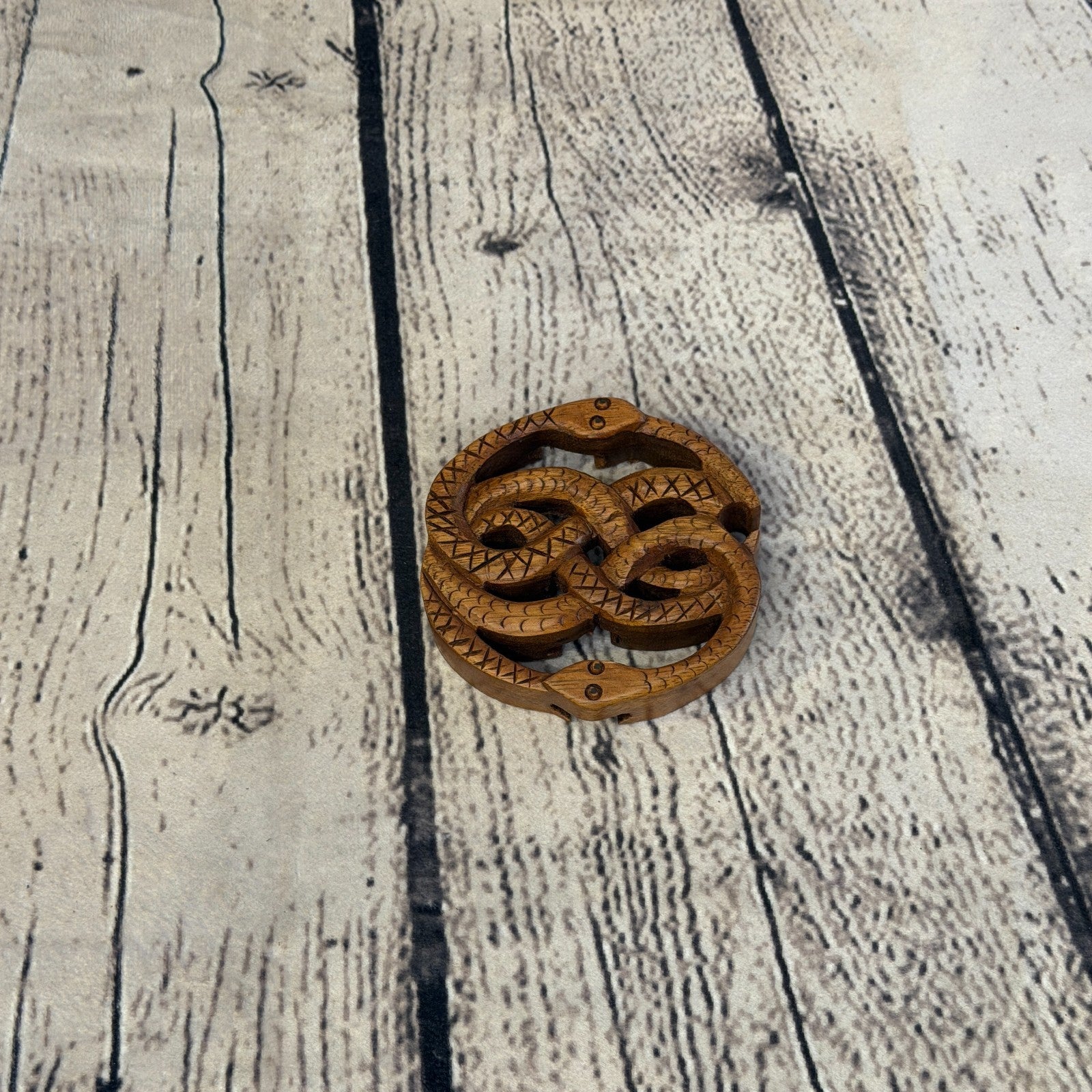 Round Two Snakes 4 Bit Wooden Puzzle Box Secret Box Magic Trinket Handmade2
