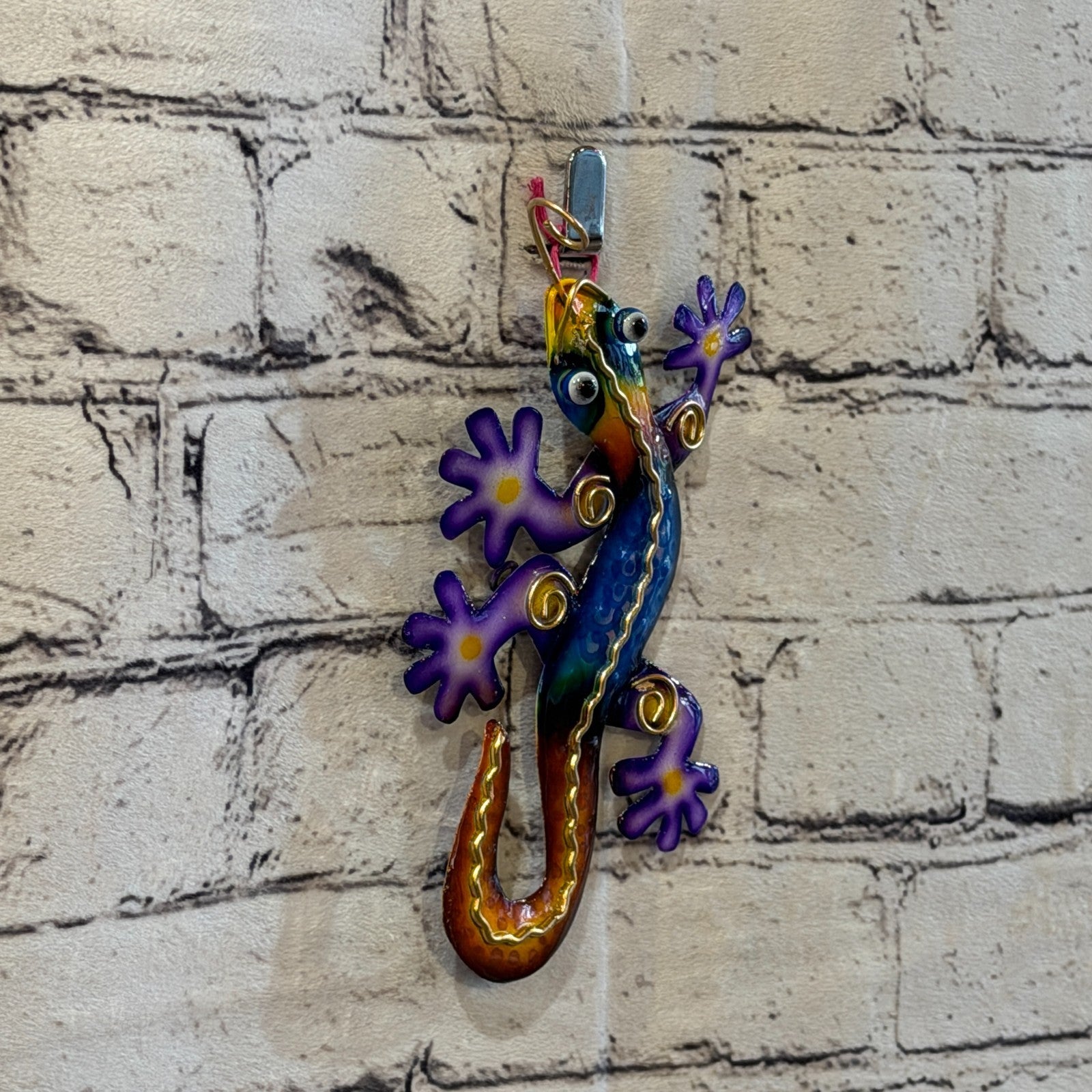 15cm x 8cm Blue Gecko Lizard Metal Tin Wall Hanging Ornament Painted Statue0