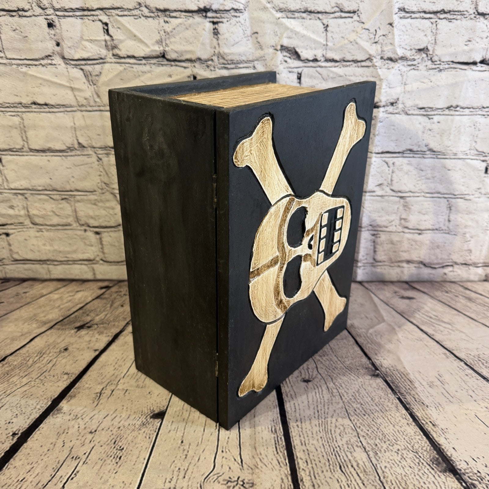 30cm x 24cm x 15cm Book Wood Gothic Skeleton Skull Coffin Jewellery Trinket Box2