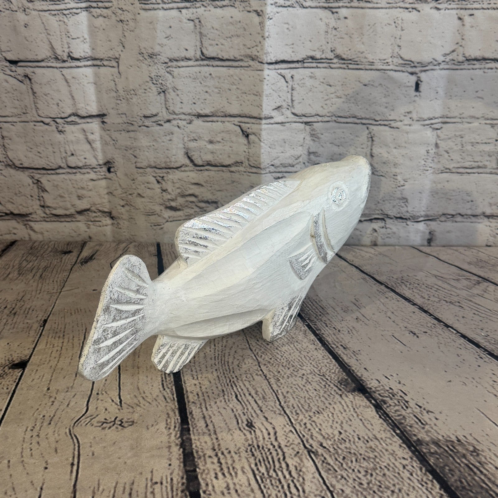 30cm x 15cm Trout Silver White Fish Wood Coastal Ocean Bathroom Decoration2