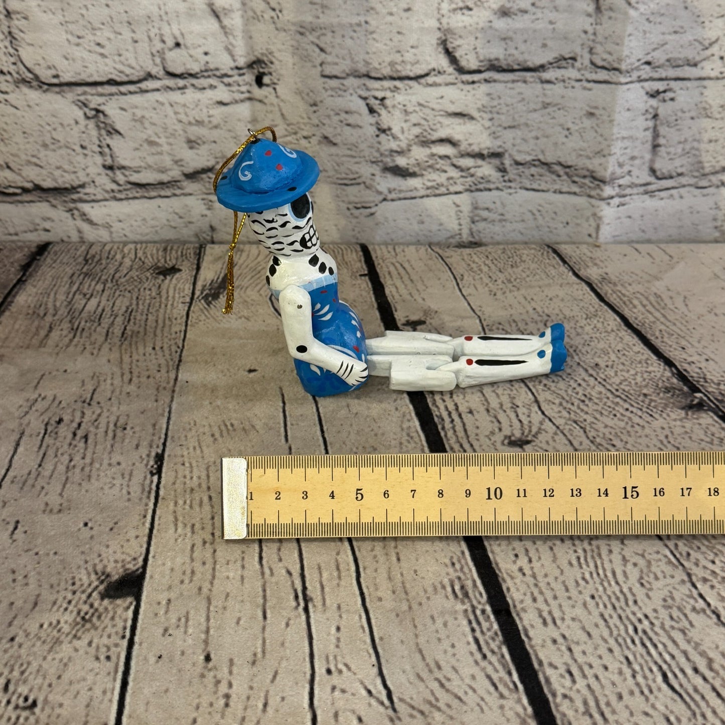 10cm Blue Day Of The Dead Lady Sitting Animal, Wooden Shelf Ornament Fairtrade7