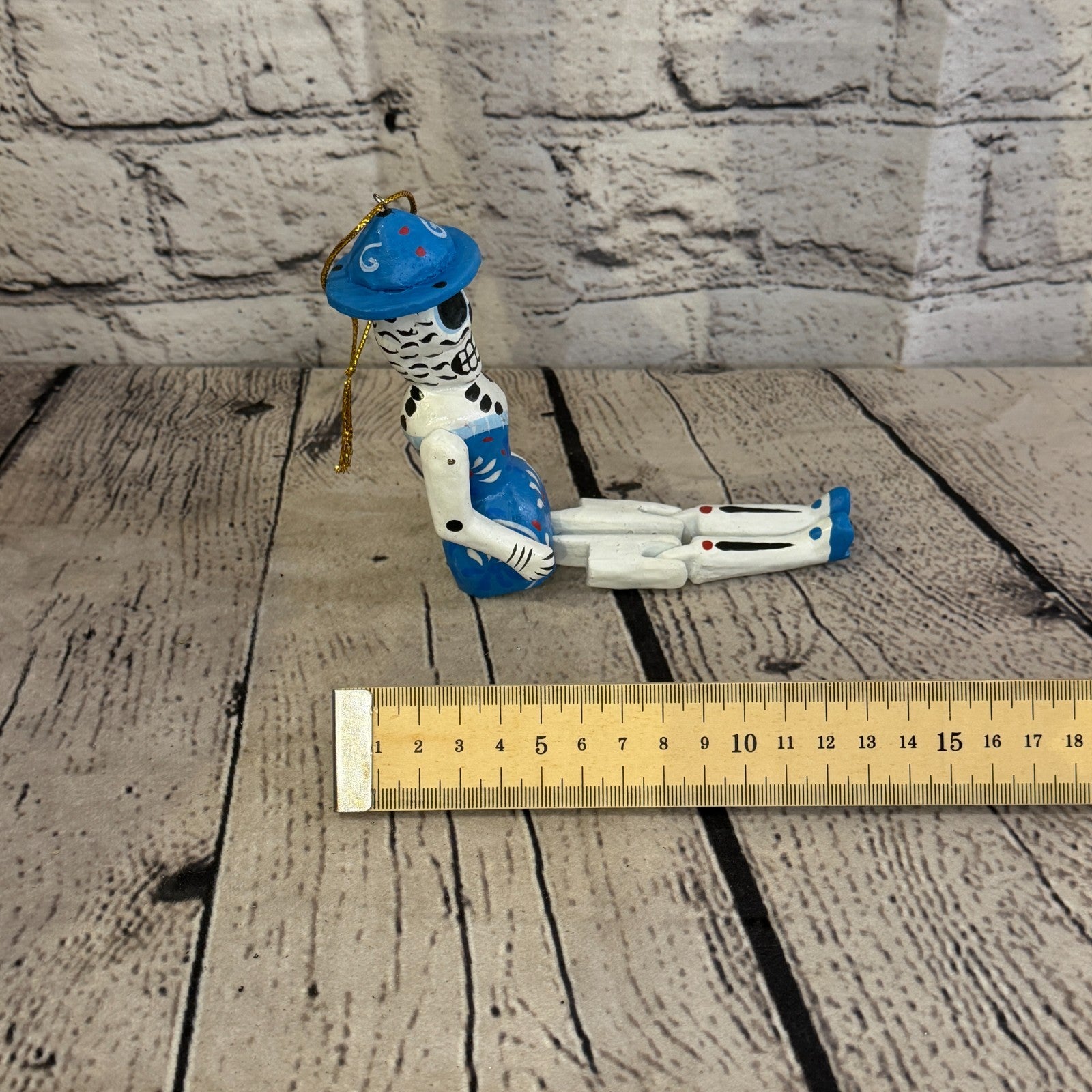 10cm Blue Day Of The Dead Lady Sitting Animal, Wooden Shelf Ornament Fairtrade7