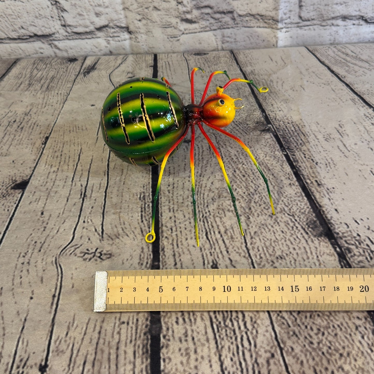20cm x 15cm Small Colourful Green Spider Metal Tin Standing Ornament Statue7