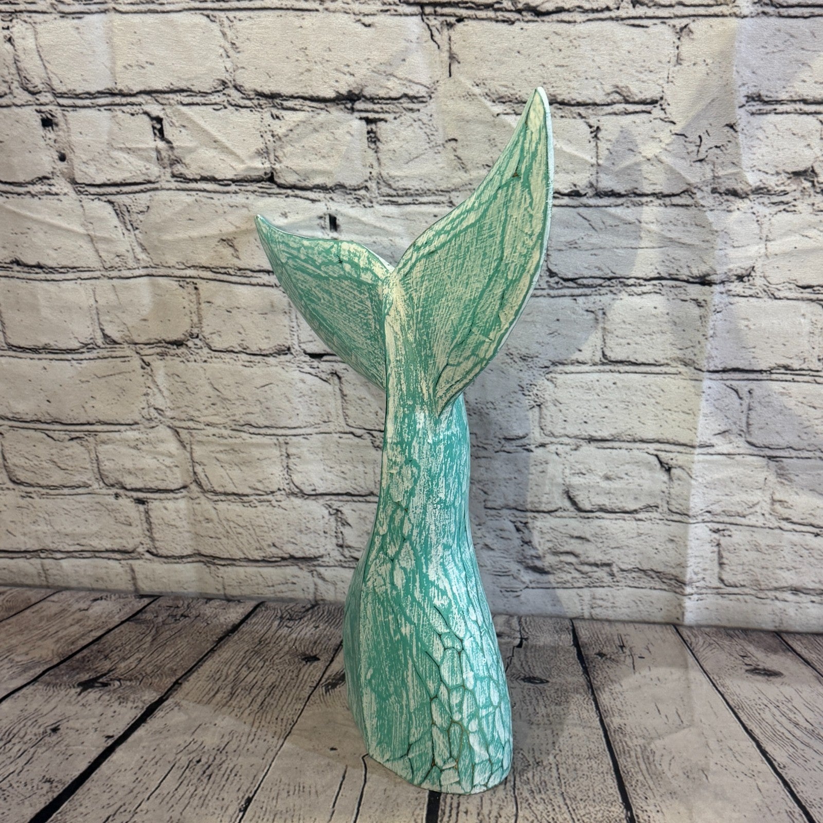 40cm x 40cm Whale Tail Green Fish Wood Coastal Ocean Bathroom Decoration1