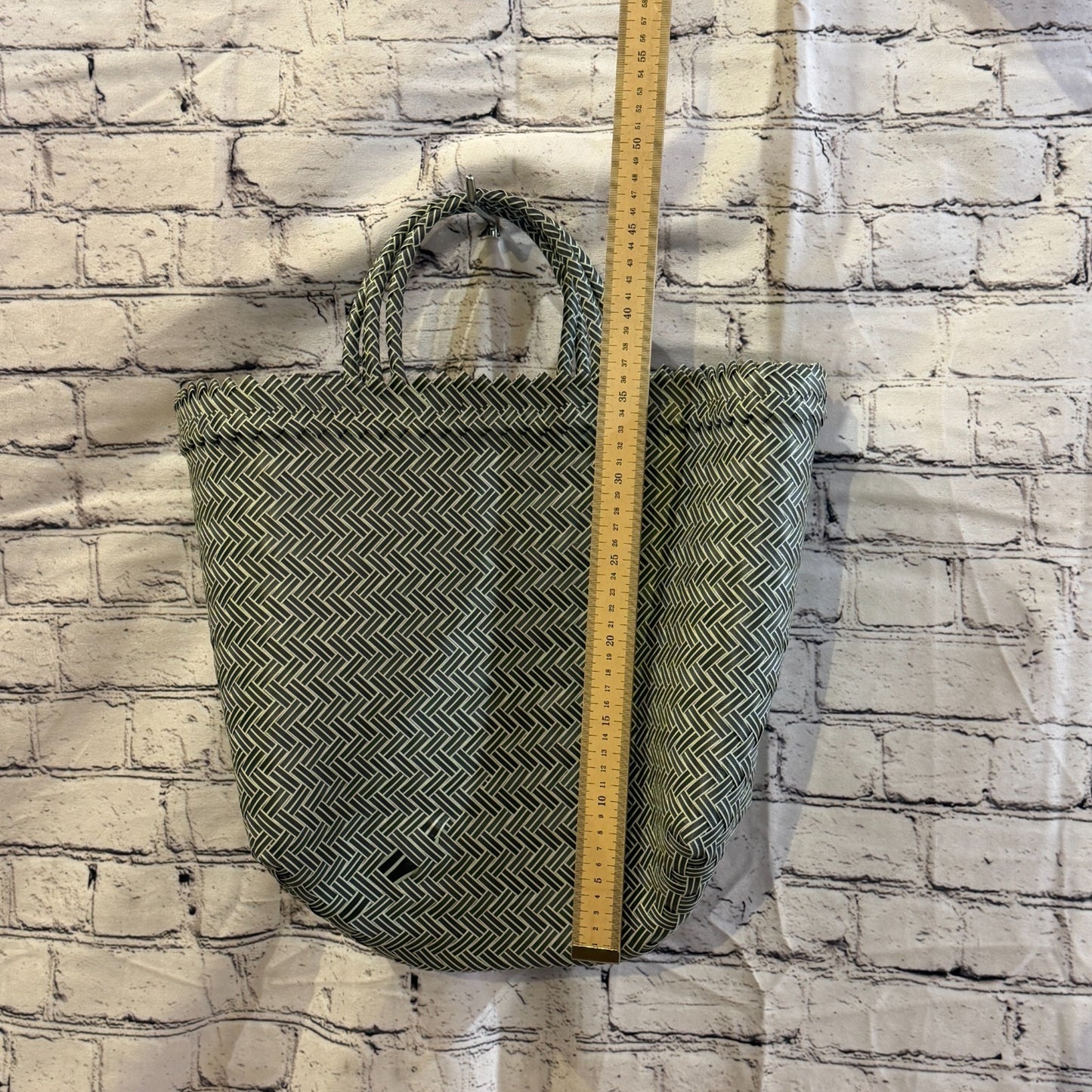Grey 40cm Handwoven Tote Bag Recycled Plastic Eco-Friendly Market Beach4