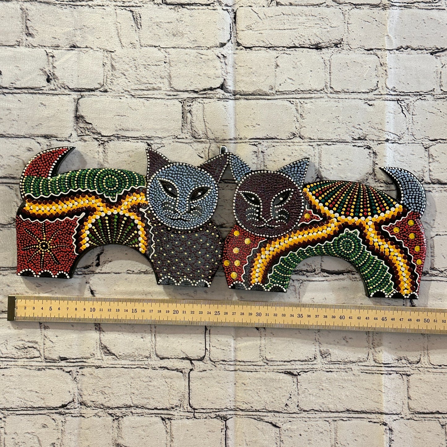 50cm 2 Cats Carved Wooden Dot Painted Ethnic Tribal Tiki Wall Art Handmade No 23