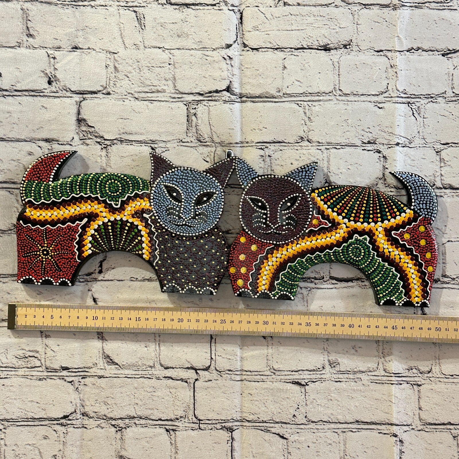 50cm 2 Cats Carved Wooden Dot Painted Ethnic Tribal Tiki Wall Art Handmade No 23
