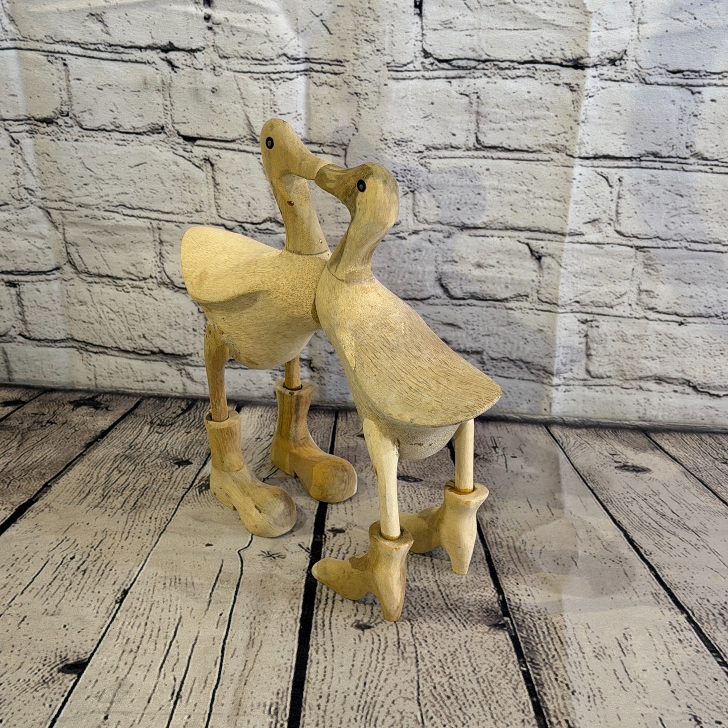 25cm x 30cm Wooden Kissing Duck Bamboo Root Romantic Vintage Rustic Funny Gift4