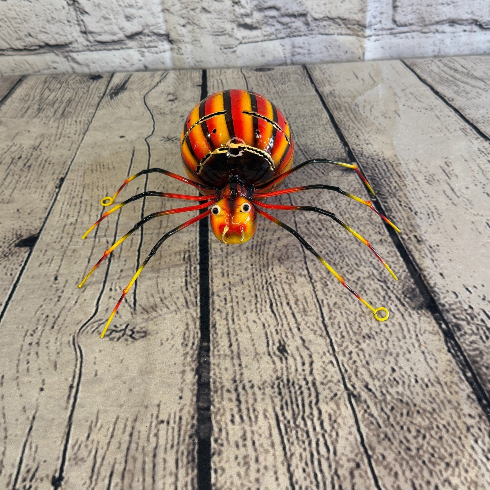 20cm x 15cm Small Colourful Orange Spider Metal Tin Standing Ornament Statue1