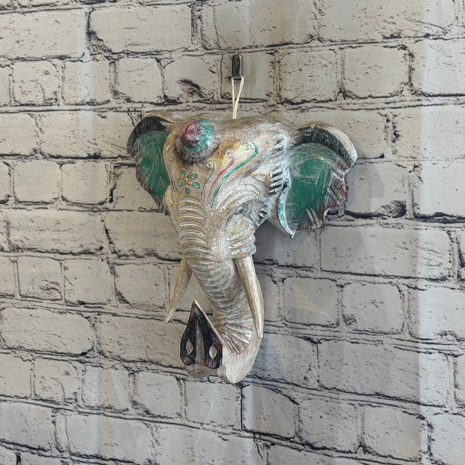 25cm x 25cm Silver Green Painted Wood Elephant Head Wall Mounted Art Shabby1