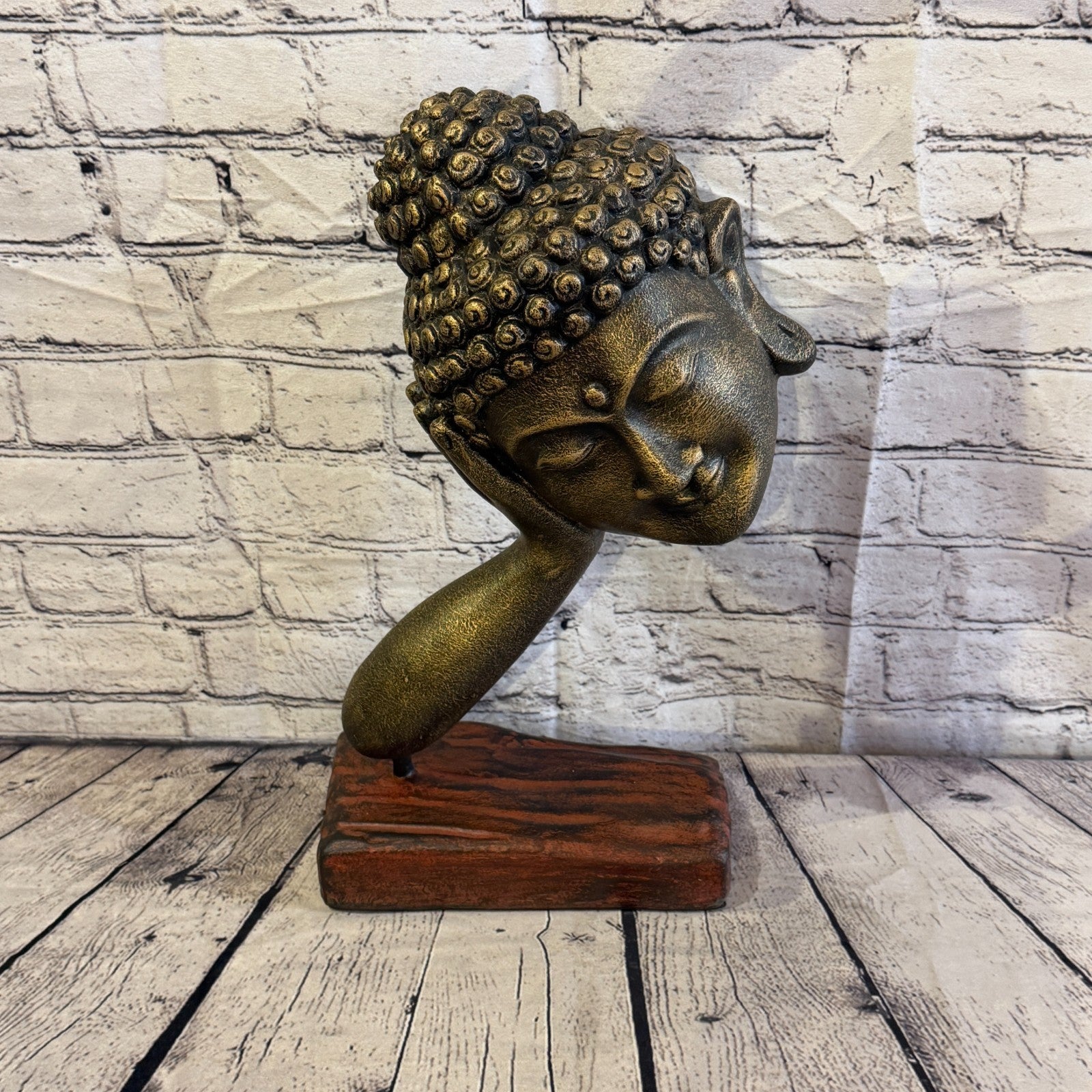 Bronze 45cm x 25cm Thai Buddha Head In Hand On Base Statue Resin Hindu0