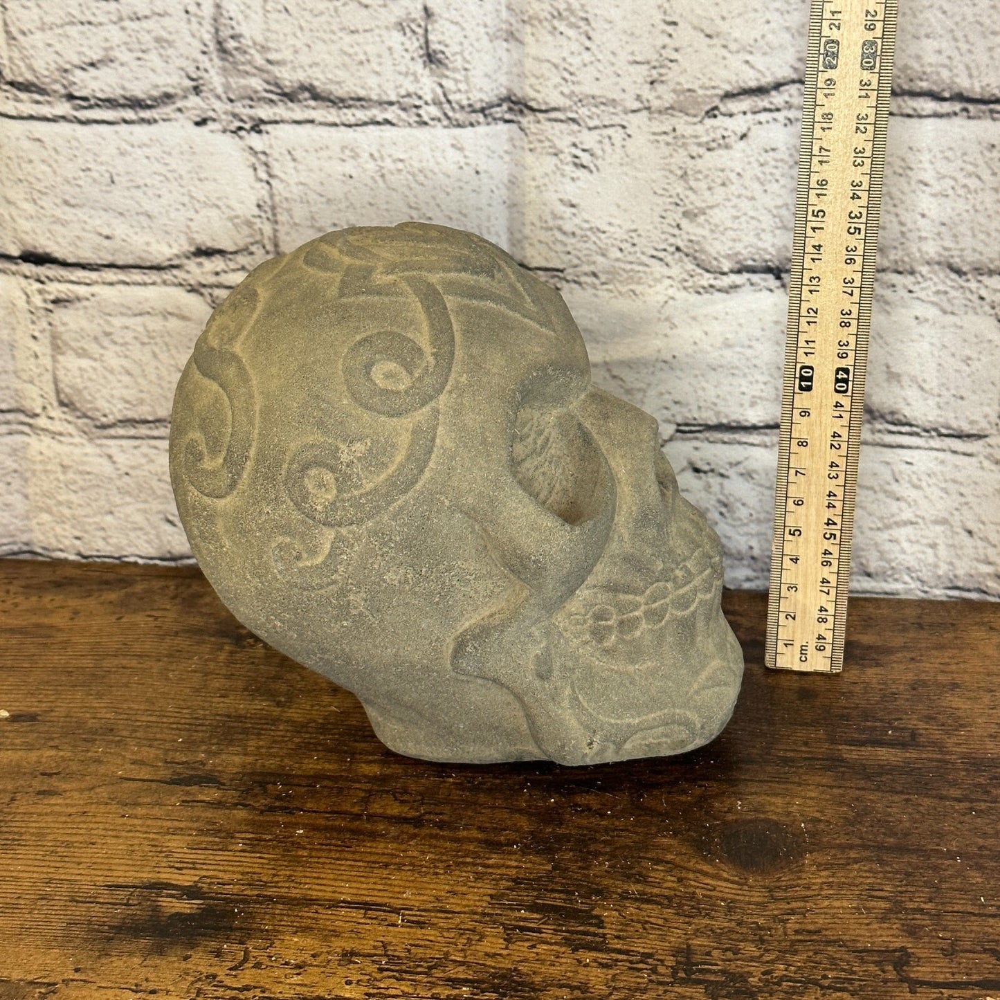 Skull Celtic Knot Pattern Stone Garden 20cm Ornament Outdoor Indoor Statue Hindu5