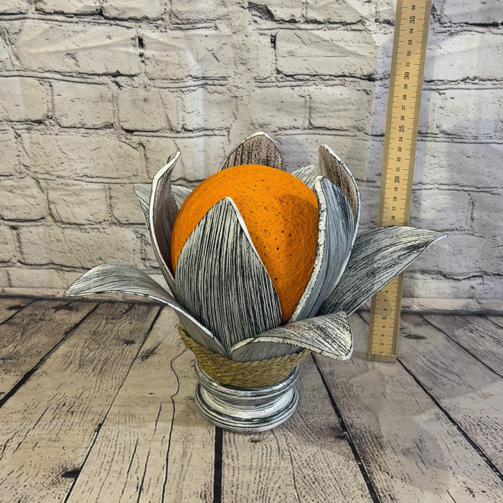Orange Light Silver Natural 25cm Tall Leaf Lamp Twist LED UK Mains Plug Design 93