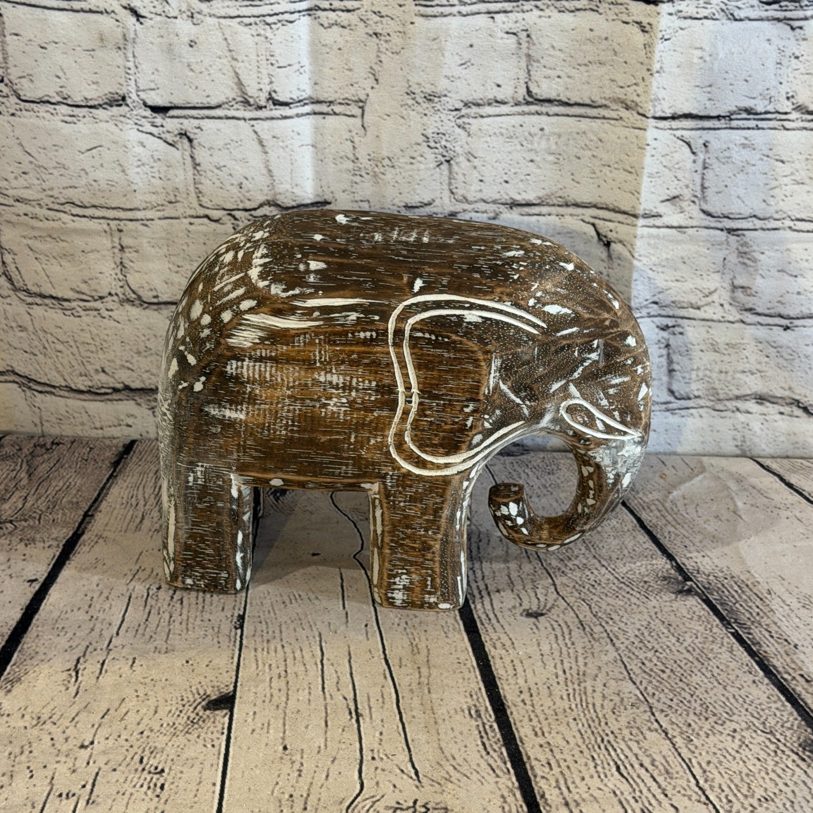 20cm x 25cm Brown Wood Wooden Standing Elephant Hand Carved Painted Statue3
