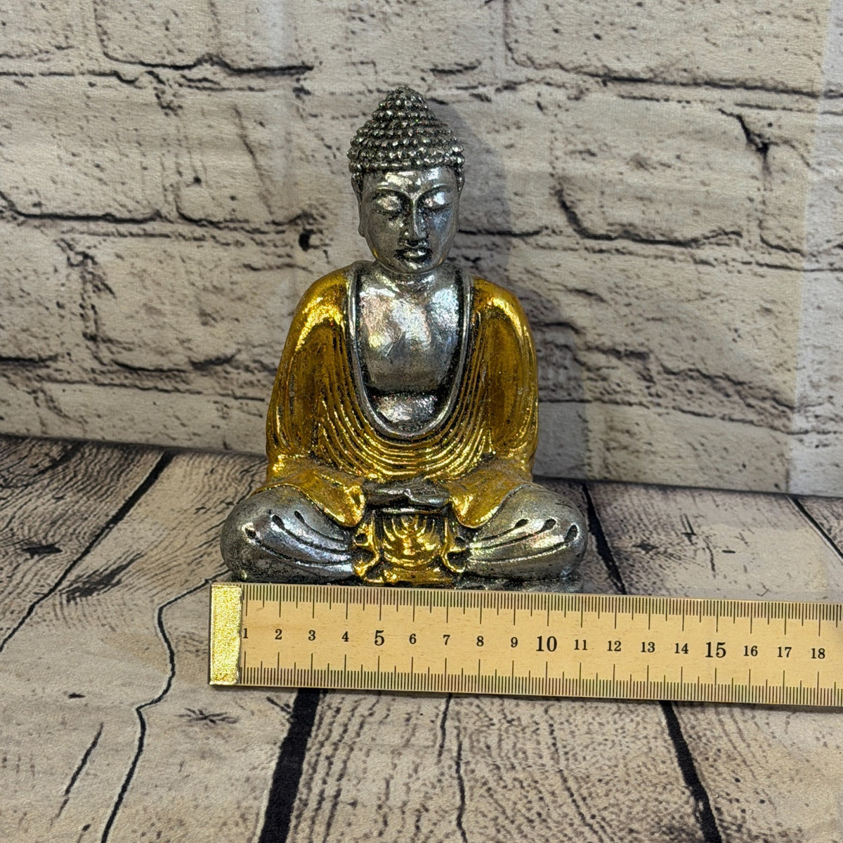 Gold & Silver 15cm x 12cm Small Thai Buddha Sitting Statue Resin Hindu6