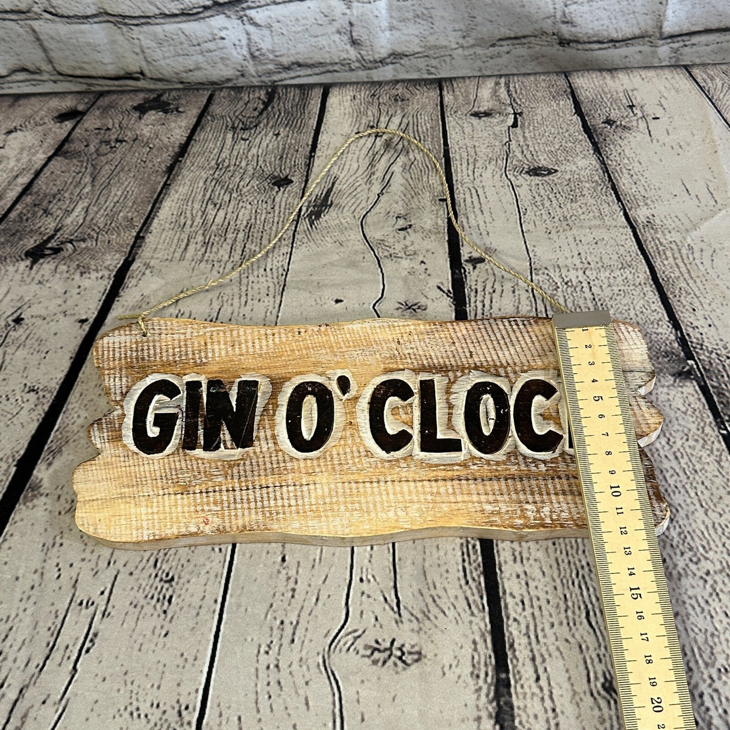 Gin O'Clock Word Sign Plaque Outdoor Garden Shed Den Bar Shop 30cm x 12cm5